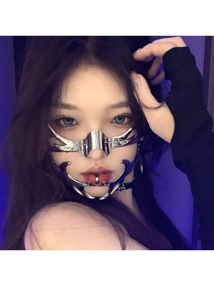 2 Pack Cyber Punk Mask, Half Gothic Style Mask, Punk Mask For Costume Role Play Party Decoration, Robot Rave Party Metal Asymmetrical Jewelry Face Chain Liquid Silver Steel Half Face Mask, Unisex Stylish Halloween Costume Party Accessories